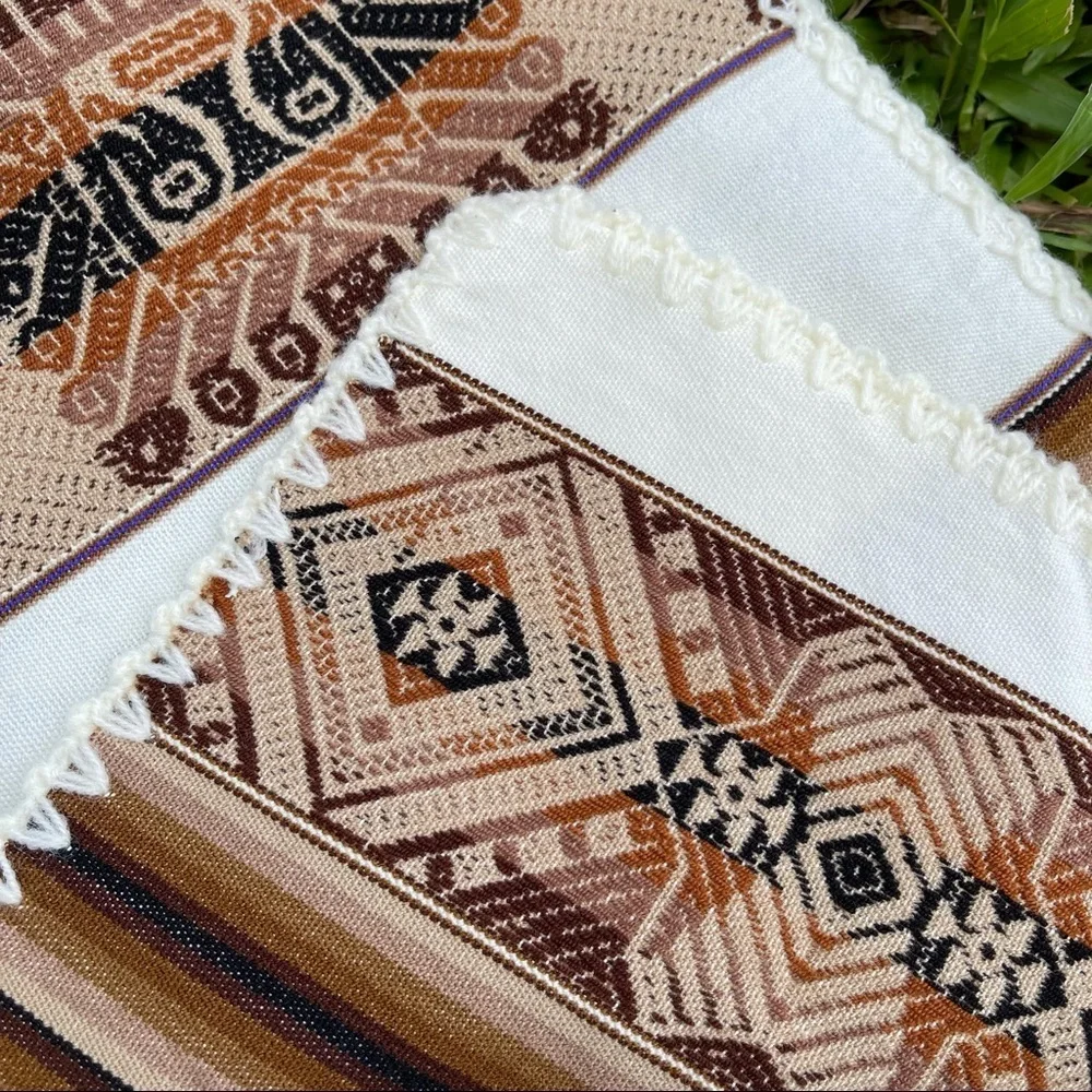 Vintage Tablecloth and Placemats Set Costa Rica or Peru